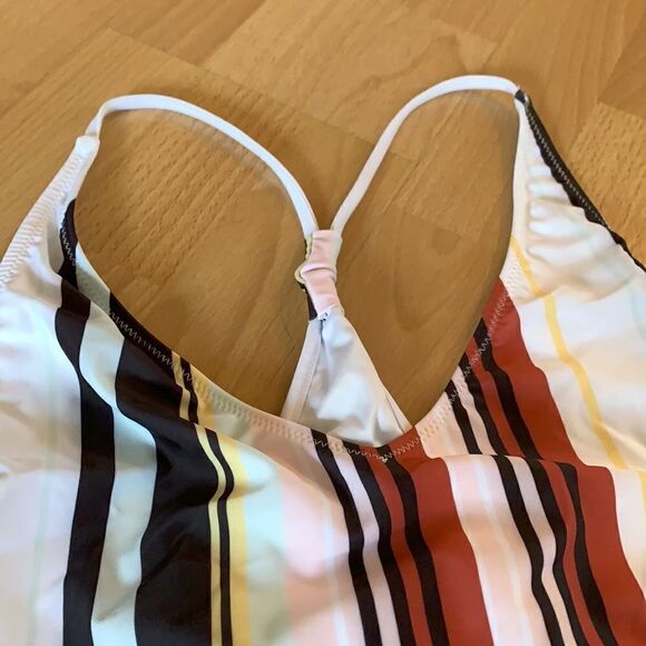 VOLCOM Swimsuit - Picture 6 of 10